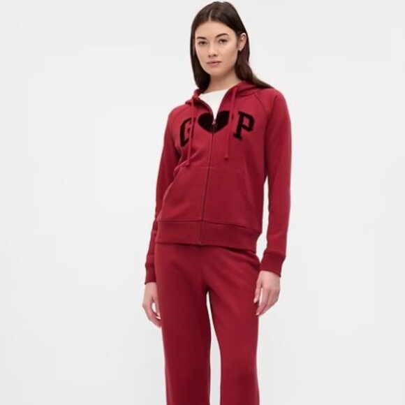 Gap Factory Logo Zip Valentine's Day Red Hoodie Sled Heart M - Picture 4 of 8
